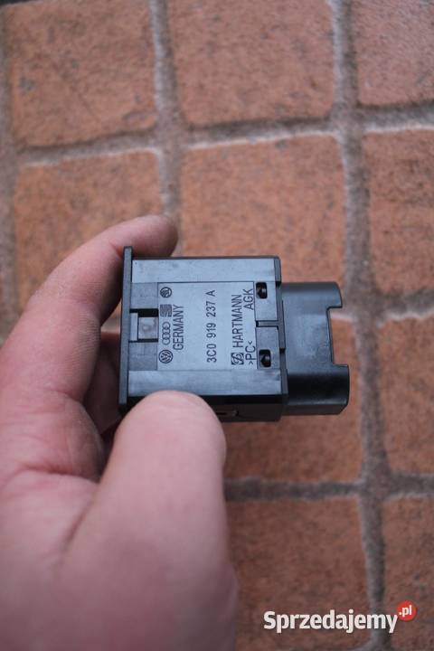 PRZEŁĄCZNIK AIRBAG VW PASSAT B6 3C0919237A