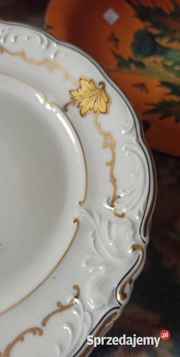 Talerzyk deserowy zloty liść KPMGermany Gdańsk