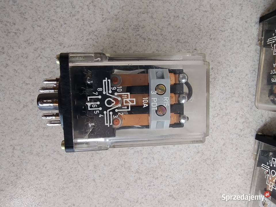 Przekaźniki R15 3PDT na 5 i 10A 220V 110V 24V Produkcja
