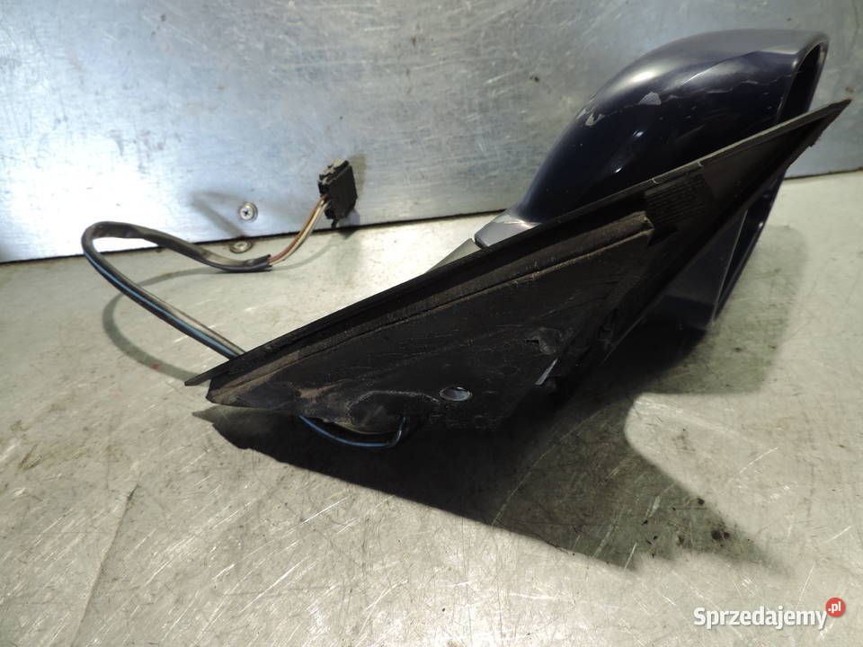 LUSTERKO PRAWE ELEKTRYCZNE PASSAT B5 FL LA5E Rok produkcji 2001 Nowy Sącz