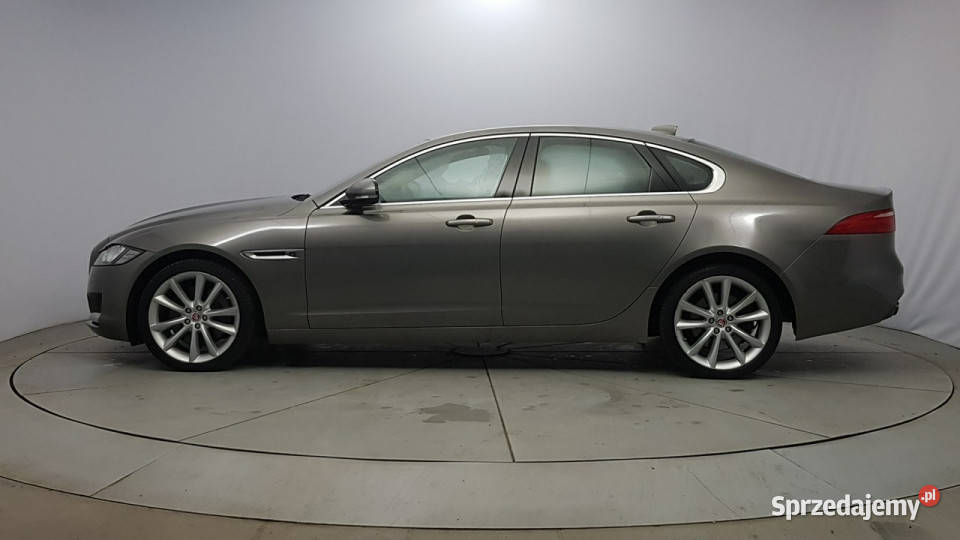 Jaguar XF 20 T AWD Prestige Z Polskiego Salonu gniazdo USB Warszawa