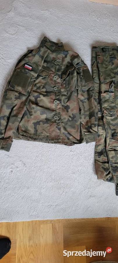 używany Mundur Polowy wojskowy ładny Pozostałe