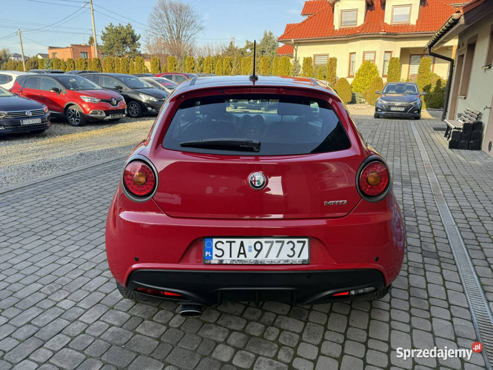 Alfa Romeo Mito Rej032017 14 77 Klimatyzacja wielofunkcyjna kierownica Orzech
