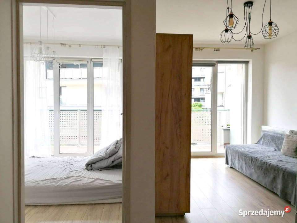 2 pokoje 3338 m Duży balkon 1 piętro 2017 r Bez internet