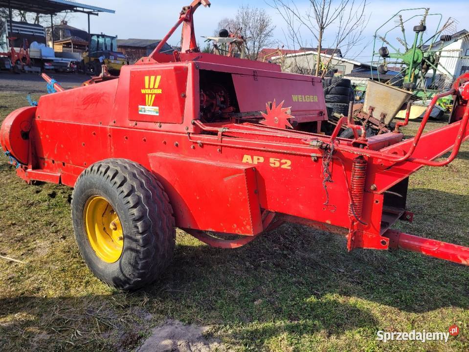 Prasa kostkująca WELGER AP 52 Przyrów