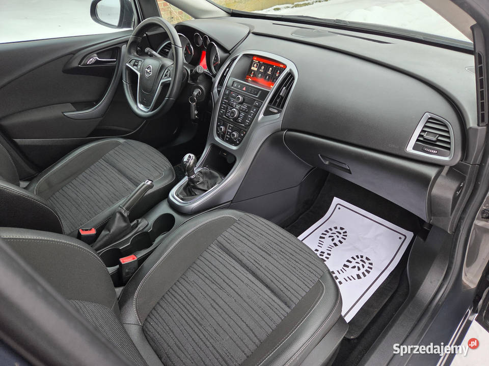 Opel Astra LIFT Led Klima 2 x Koła Serwis Zamość sprzedam