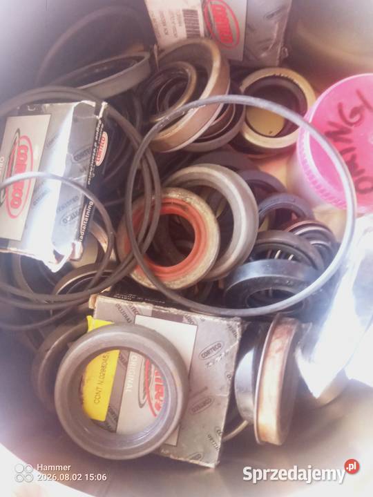 Części Fiat 126p różne nowe radio Sanyo i wiele Twardogóra sprzedam