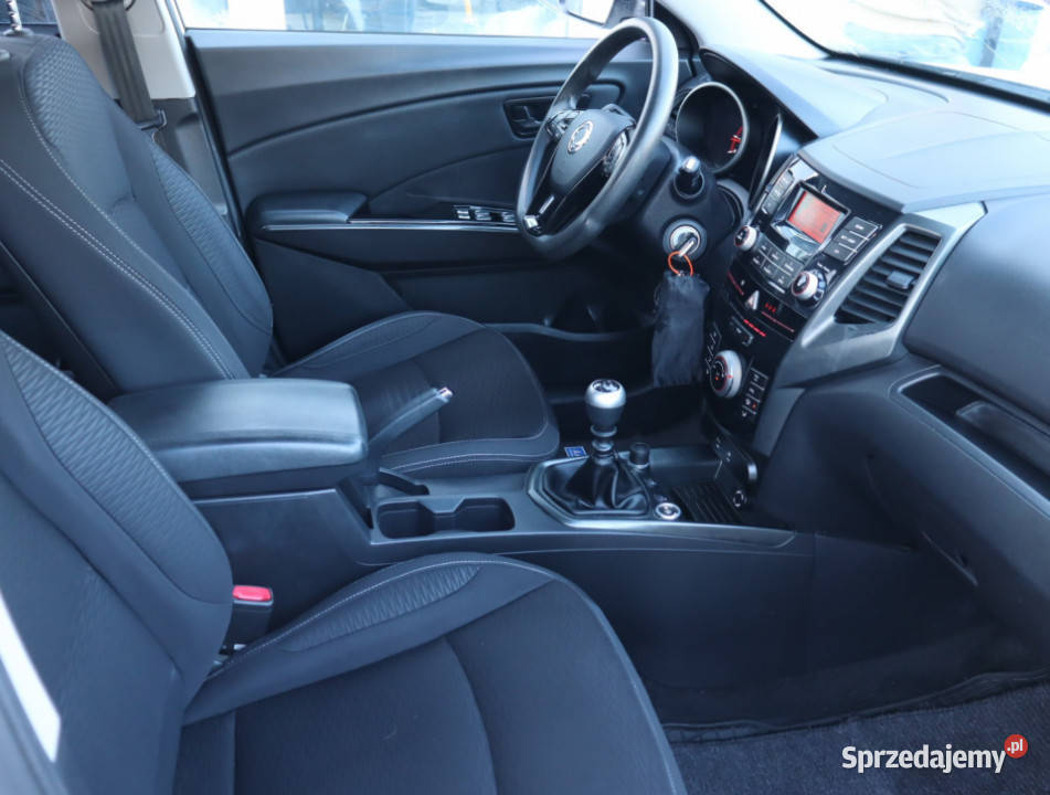 SsangYong XLV 16 eXGi Piaseczno