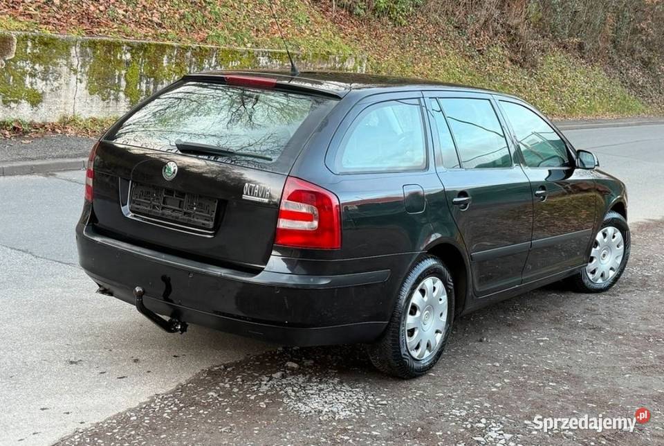 SKODA OCTAVIA 20TDI HAK XENON BEZWYPADKOWY BEZ radio Katowice sprzedam