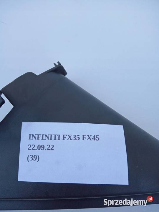 TRÓJKĄT ZAŚLEPKA DRZWI LEWA INFINITI FX35 FX45 Nowy Tomyśl