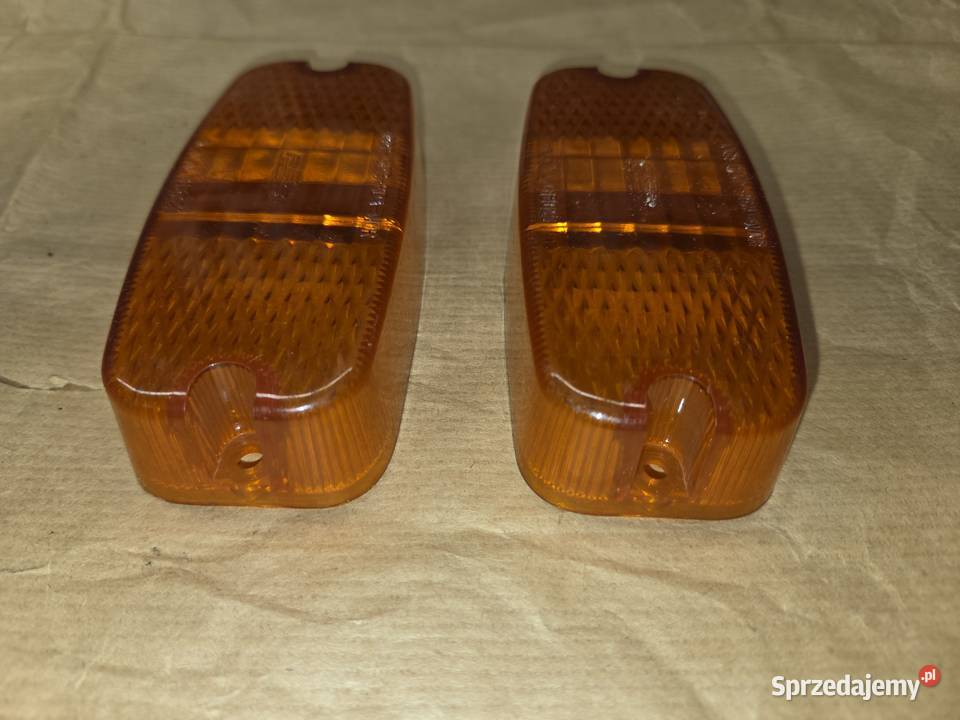 Trabant 601 11 Nowe klosze kierunkowskazu Piaseczno sprzedam
