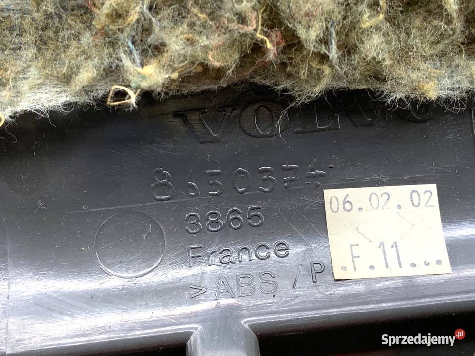 SCHOWEK PASAŻERA VOLVO S60 I SedanLimuzyna 0010