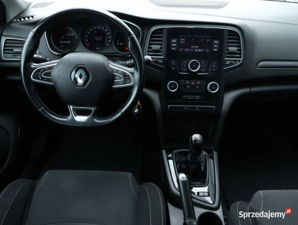 Renault Megane 12 TCe Rok produkcji 2017 Megane