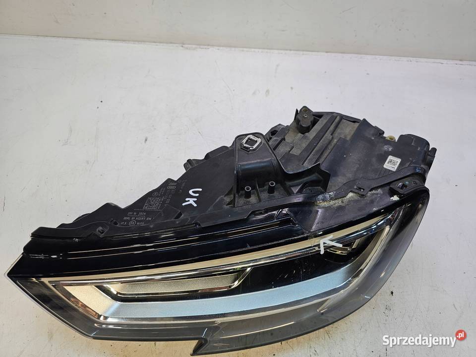 REFLEKTOR XENON LED LEWY AUDI A3 8V LIFT Przystajń sprzedam