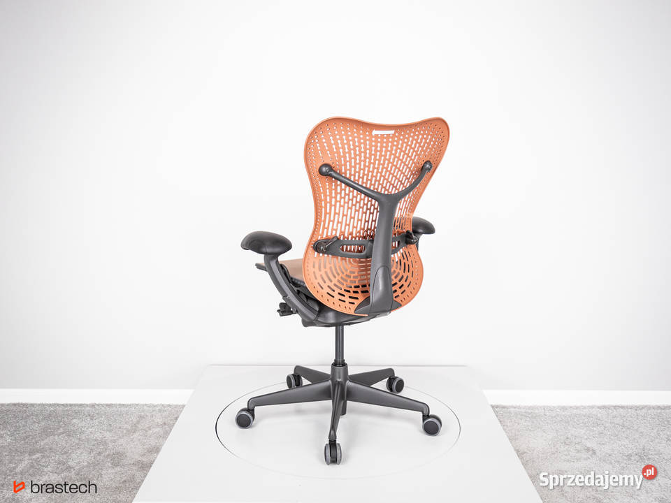 Fotel biurowy Herman Miller Mirra ceglasty pomorskie Sątoczno