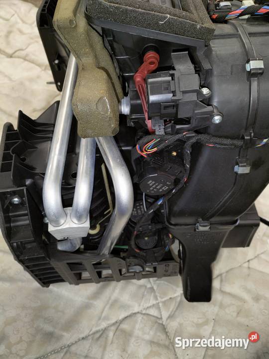 Moduł nagrzewnicy BMW E60 E61 Mały przebieg 58 Poręba