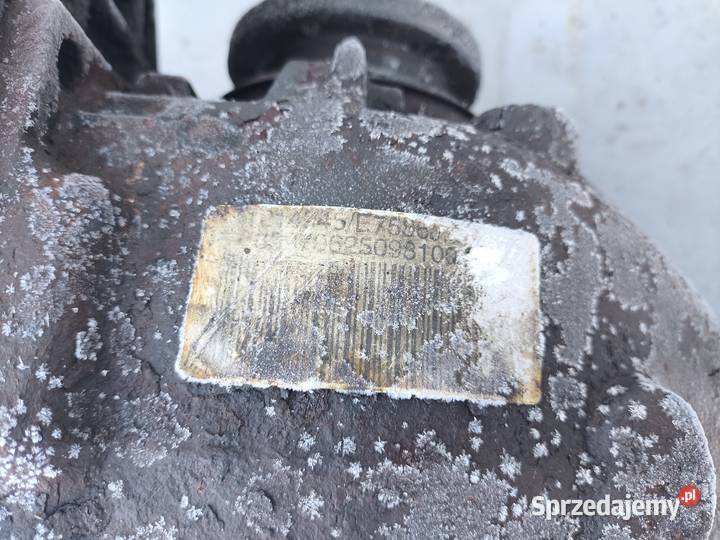 BMW E39 DYFERENCJAŁ DYFER MOST TYLNY ZASPAWANY osobowe Radom sprzedam