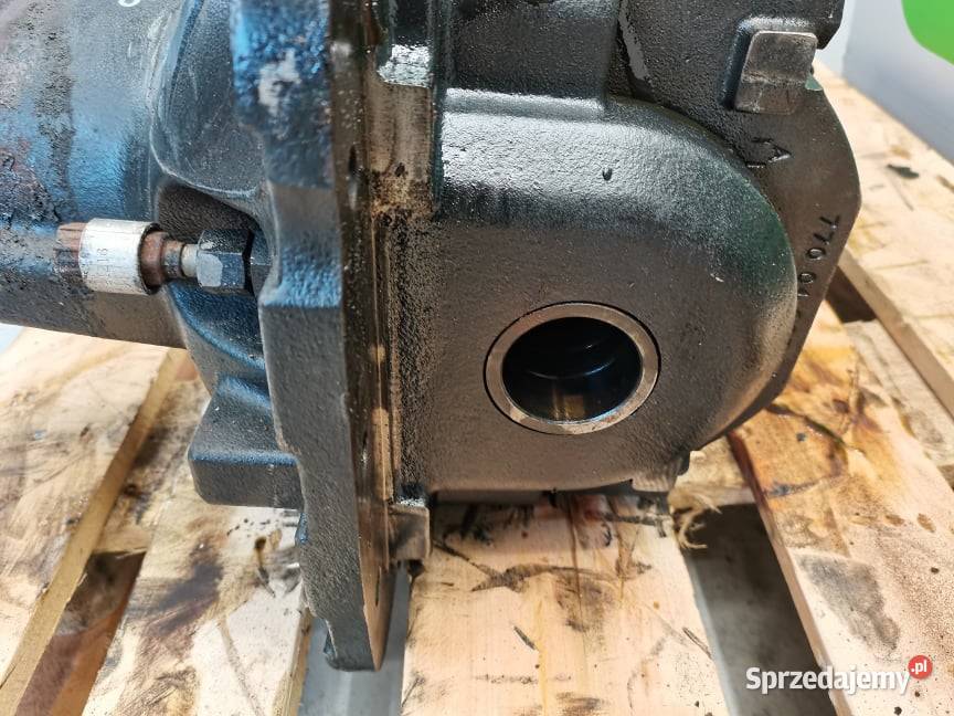 Holland T8 Wkład osi 15X46 Wilkowo