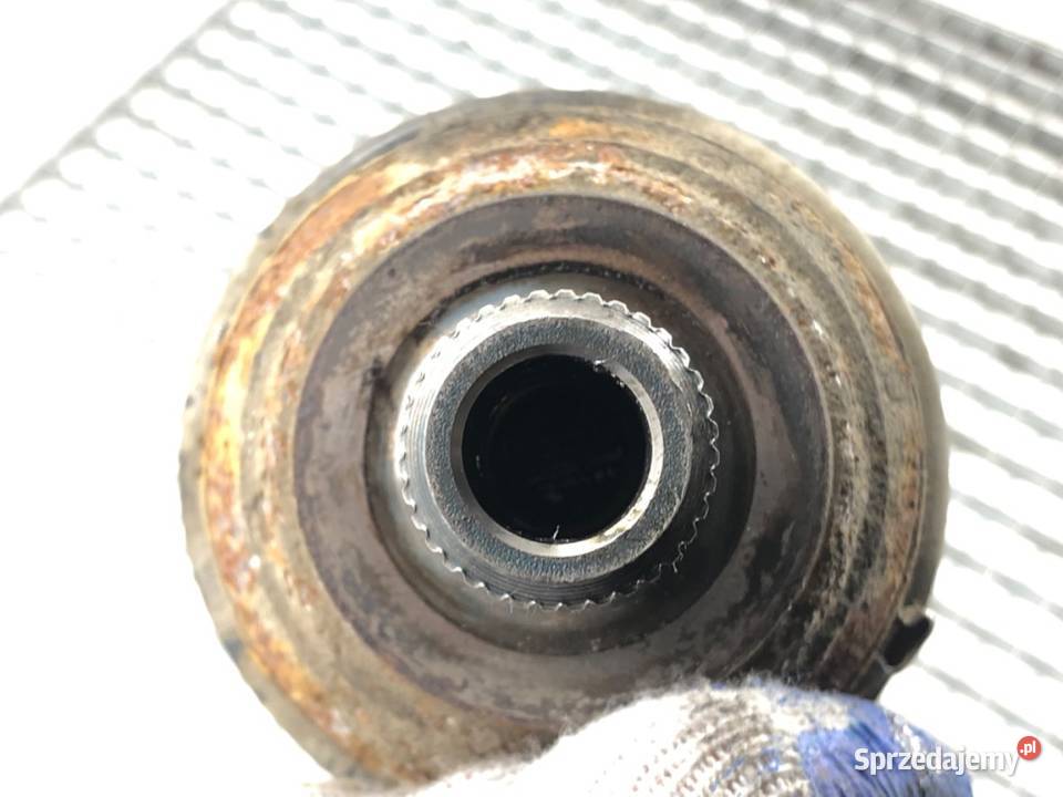 PÓŁOŚ PRAWY PRZÓD VW GOLF V 19 105 0310 PRZEGUB