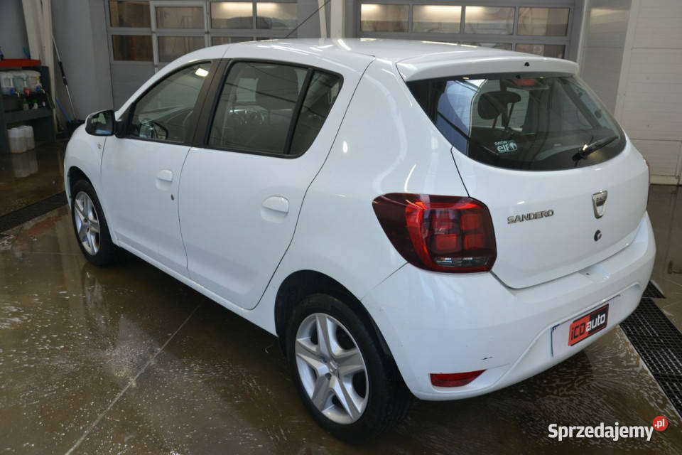 Dacia Sandero 10 benzyna 75 ledy klimatyzacja manualna sprzedam