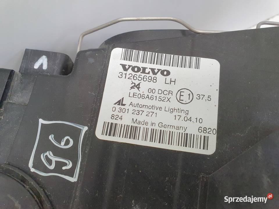 Volvo S40 II V50 LIFT XENON PRZEDNIA LAMPA LEWA osobowe Janów