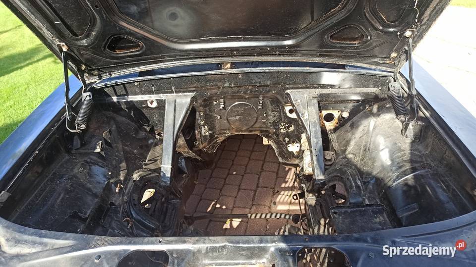 Nadwozie karoseria Wołga GAZ 24 mazowieckie Góra Kalwaria