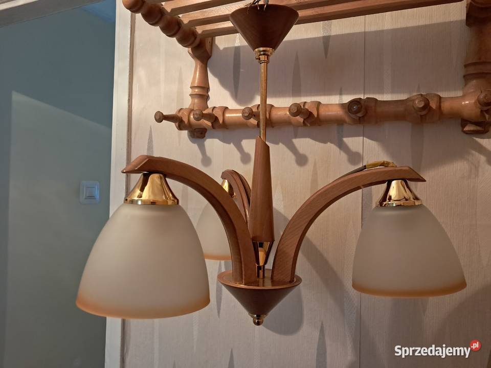 Żyrandol trójramienny drewniany do sprzedania Kraków sprzedam