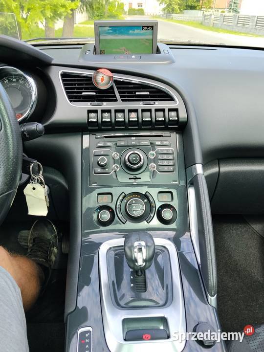 Peugot 3008 nieuszkodzony 3008 Bronów