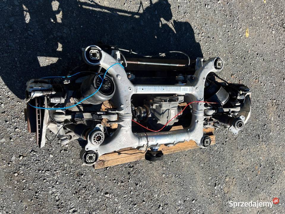BMW F11 535D XDRIVE ZAWIESZENIE TYŁ TYLNE WÓZEK