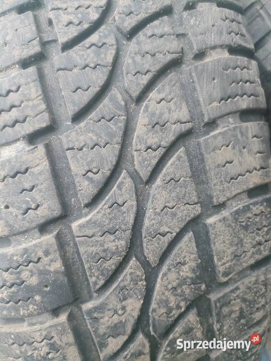 Opony 215x75x16c Samochodowe Romanówek