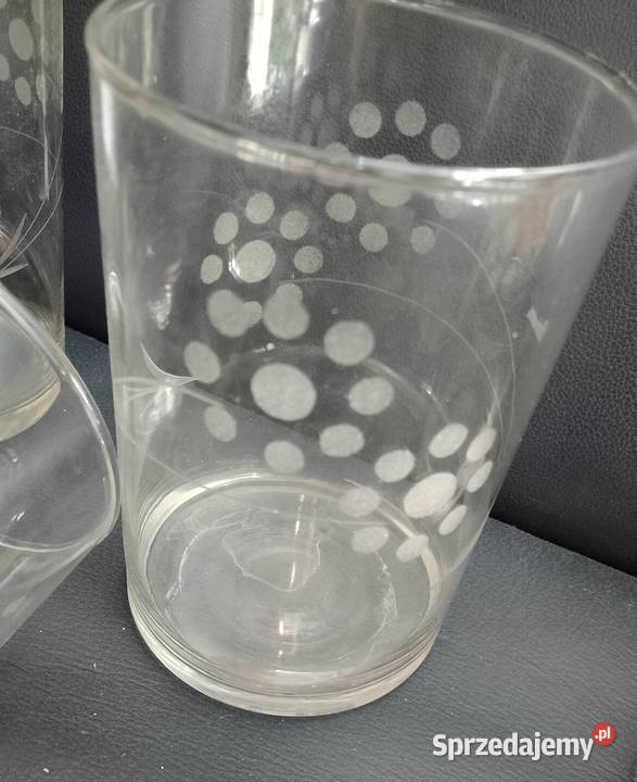 Szklanki Prl szkło rżnięte kujawsko-pomorskie Nakło nad Notecią