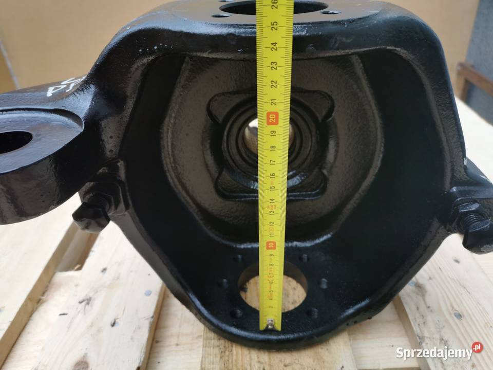 Zwrotnica lewy przód JLG 3513 Spicer sprzedam