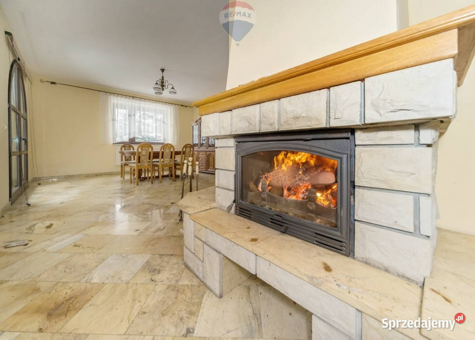 Ponadczasowy luksus u podnóża gór garaż Rajcza sprzedam