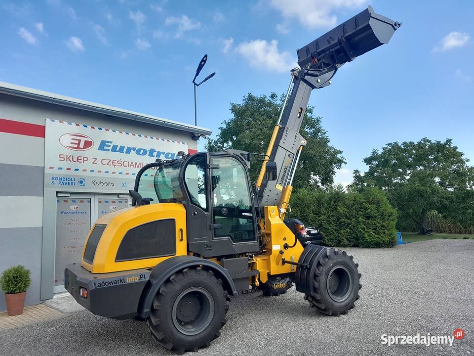 Teleskopowa ładowarka przegubowa WOLF 825T nowa Koparko ładowarki Kielce