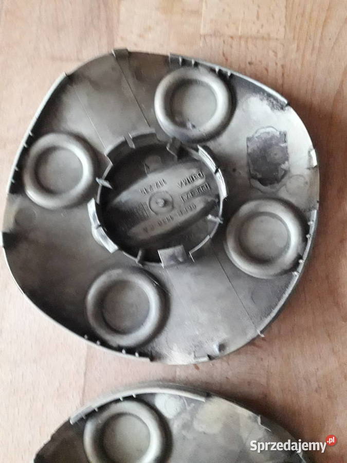 DEKIELKI KAPSLE KOŁPACZKI ford 4 orginal Kielce sprzedam
