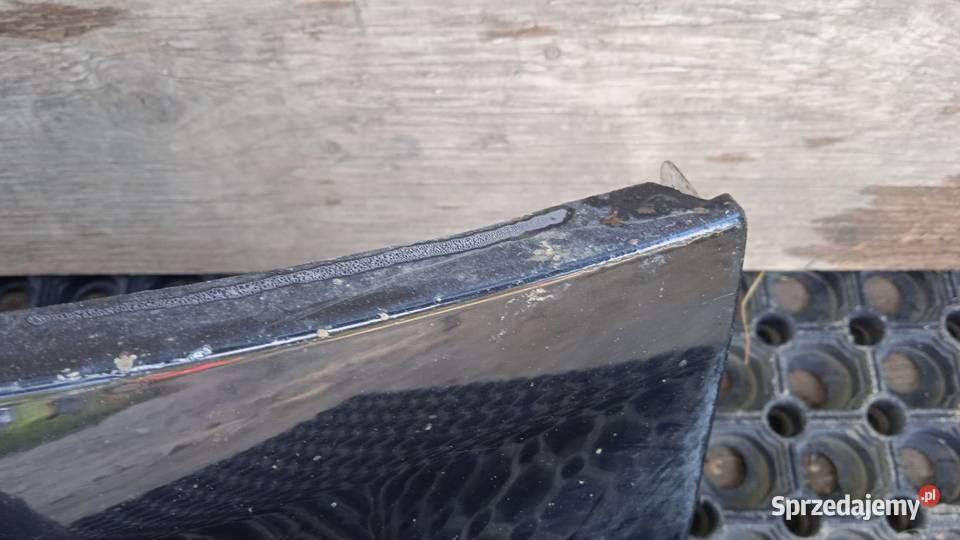 AUDI A4 B8 BŁOTNIK PRZÓD PRAWY LZ9Y Zbierkowo sprzedam