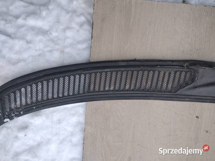 Osłona podszybie 4A1805100 4A1805099 Audi A6 C4 Krośniewice
