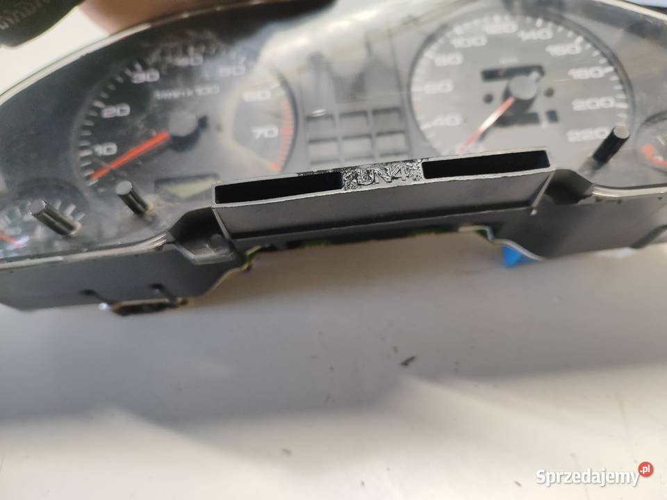 Licznik UN4 Audi 80 20 ABT ABK 329 łódzkie