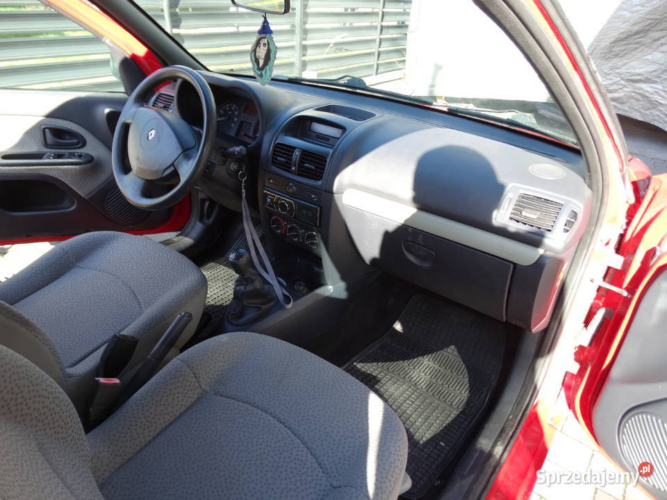 Sprzedam Renault Clio 12 Benzyna 180000km