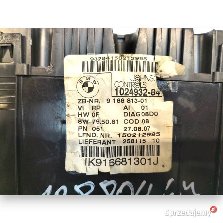 LICZNIK ZEGARY 9166813 BMW E81 E82 E87 E88 16 i