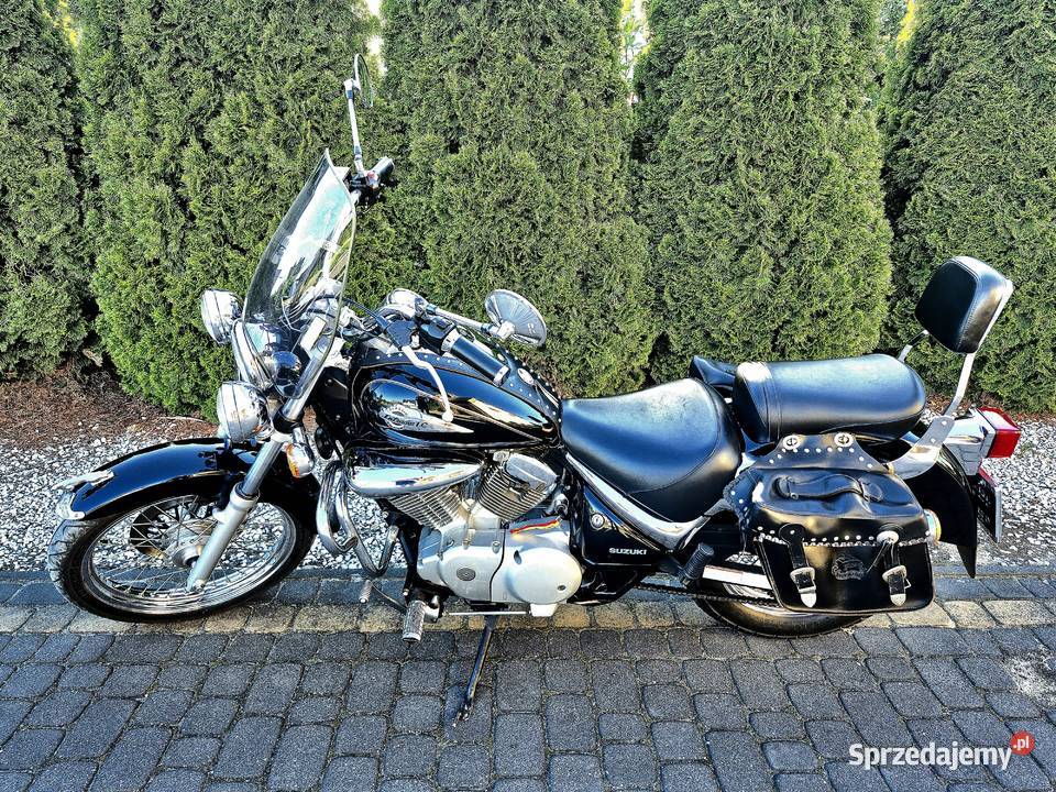 Motocykl Suzuki Intruder VL 125 chopper Górno