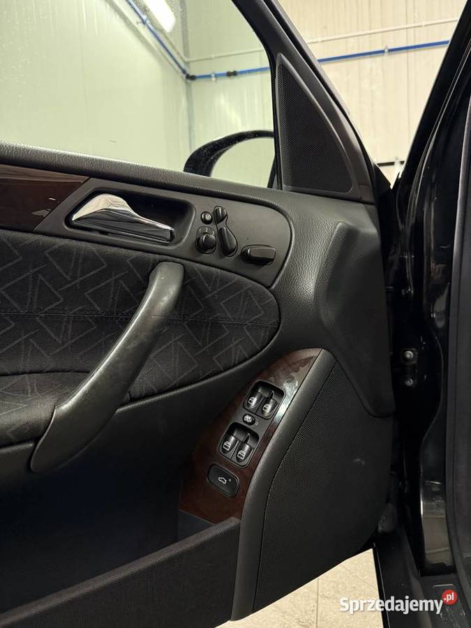MercedesBenz c320 v6 5gtronic 143000km warmińsko-mazurskie Elbląg