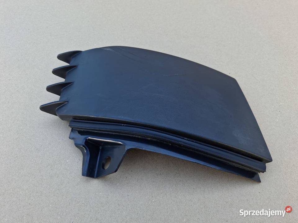 VOLVO FH4 NAROŻNIK OWIEWKA PODSZYBIA PRAWA Bieleń sprzedam