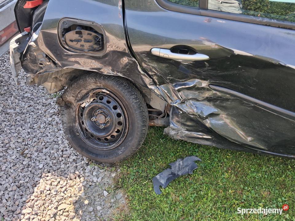Renault clio 3powypadkowy sprzedam