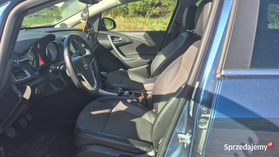 Opel Astra J Sports Tourer 16 CDTI 136 2014 197 czujnik parkowania Kotowice sprzedam