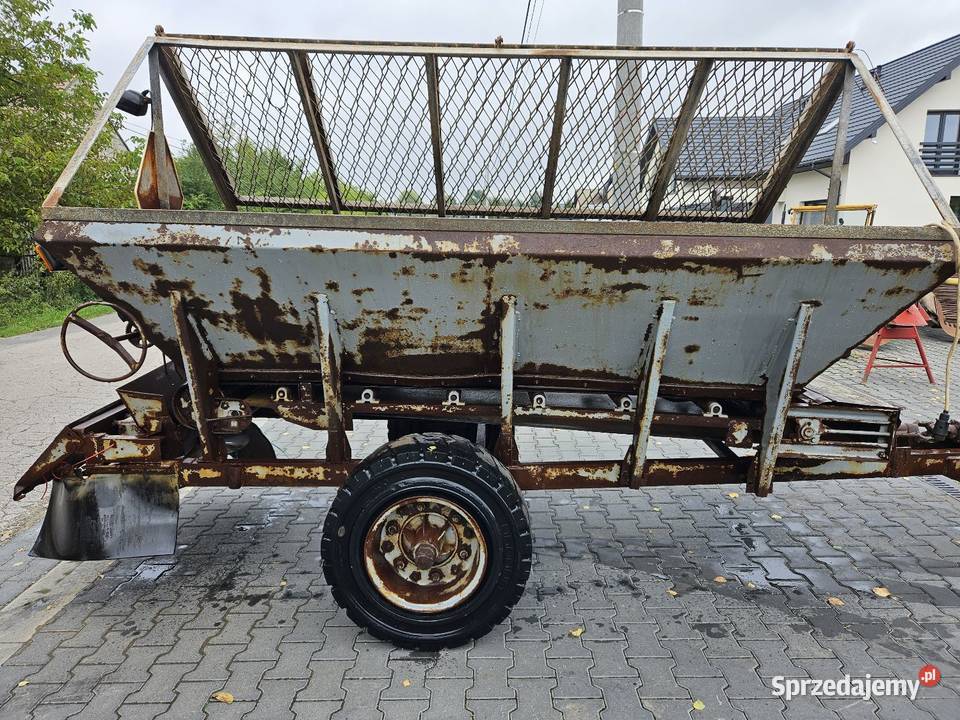 Rozsiewacz wapna soli nawozów rcw 3 Stogniowice