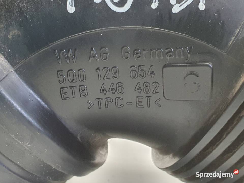 VW Golf VII 16 TDI PRZEWÓD POWIETRZA rura