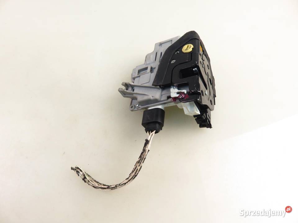 ZAMEK PRAWY TYLNY VW PASSAT B6 osobowe