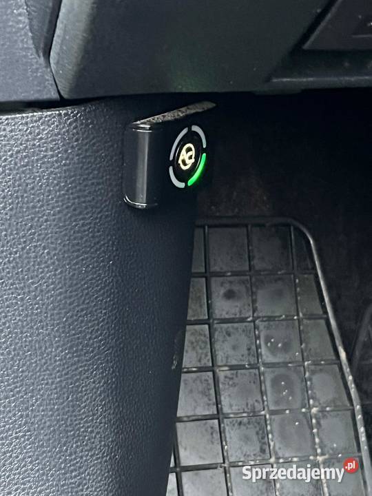 CESJA LEASINGU Suzuki Swace Premium Plus 18 Warszawa