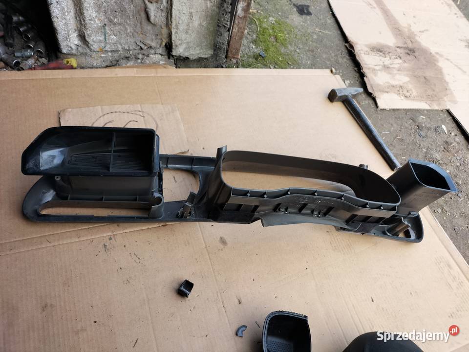 FORD MONDEO MK2 RAMKA OSŁONA LICZNIKA ZEGARÓW Kamień-Kolonia